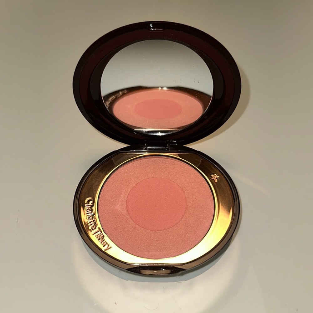 Tilbury cheek to chic blush Ectasy